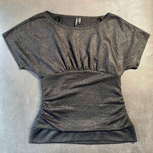 HeartSoul Black and Gold Textured Top